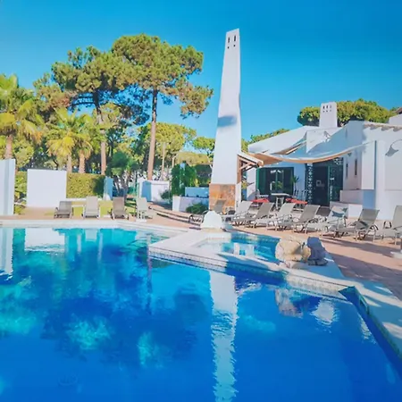 Villa Huge Villa With Six Double Bedrooms - 17876 Quarteira